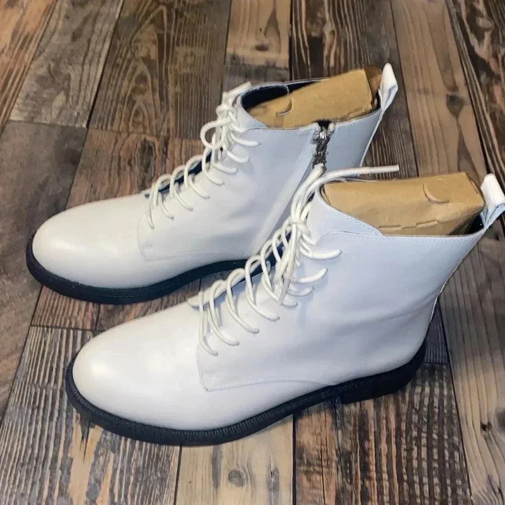 NIB Sam Eldeman White Lace Up Nina Boots size 6